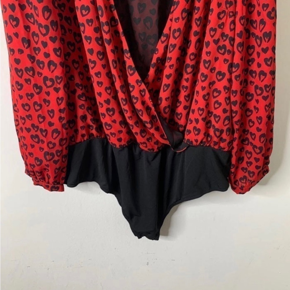 New-City Chic red black One piece lowcut Bodysuit Blouse Top plus 18/M - Picture 12 of 12